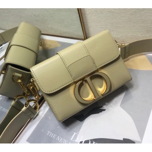 Kabelka DIOR 30 MONTAIGNE BOX BAG z telecí kůže v mátově béžové barvě M9204U