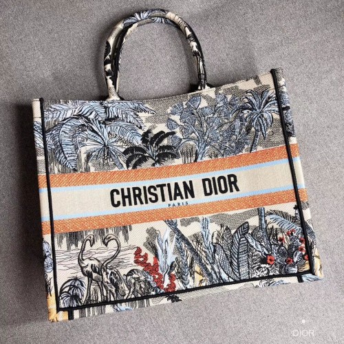 TAŠKA DIOR BOOK TOTE Z VYŠÍVANÉHO PLÁTNA C1286 Světle šedá