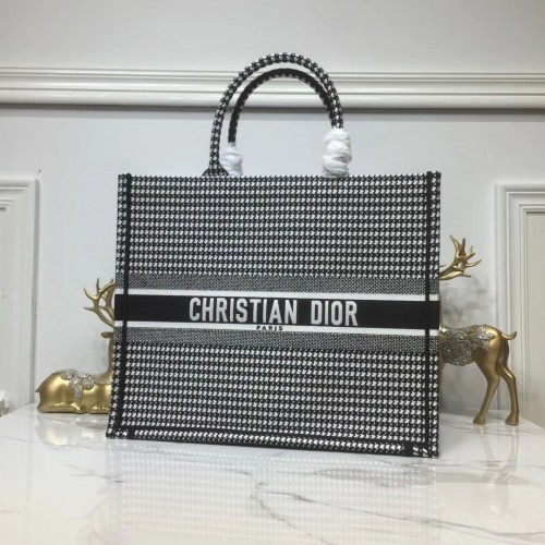 TAŠKA NA KNIHY DIOR Z VYŠÍVANÉHO PLÁTNA C1286 Thousand Bird