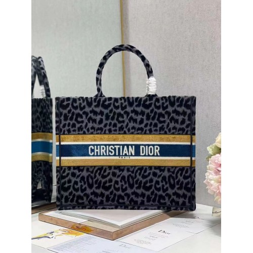 DIOR BOOK TOTE Výšivka C1286-4 Černošedý leopardí potisk