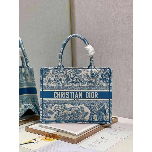 DIOR BOOK TOTE Výšivka C1287-26 modrá