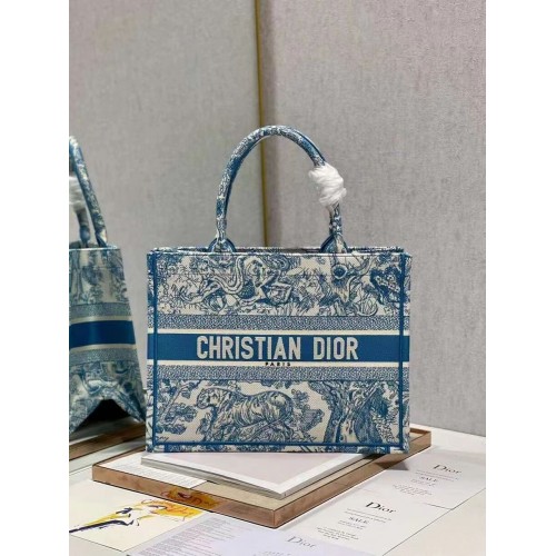 DIOR BOOK TOTE Výšivka C1287-6 modrá