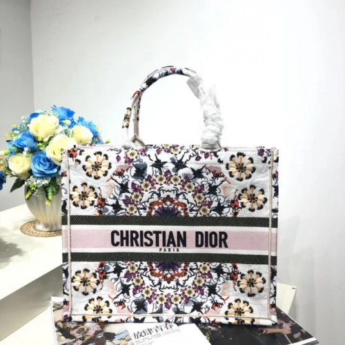 DIOR BOOK TOTE KALEIDIORSKOPICKÁ TAŠKA M1286ZRIF