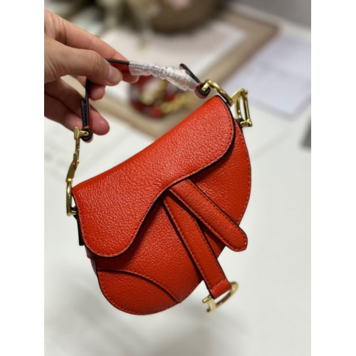 Brašna DIOR MICRO SADDLE BAG Antique Goatskin S5685CC oranžová