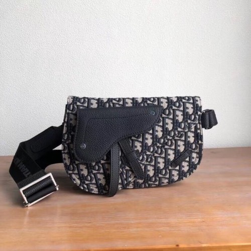 Kabelka Dior Oblique Saddle Belt M9021 černá