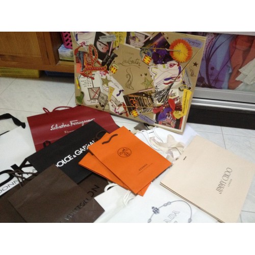 Designové tašky a boty Papírová nákupní taška