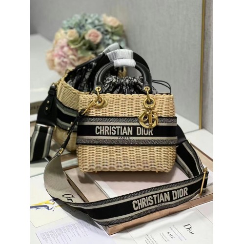 Dior STŘEDNÍ DÁMSKÁ VEŠKÁ KABELA C9916 černá