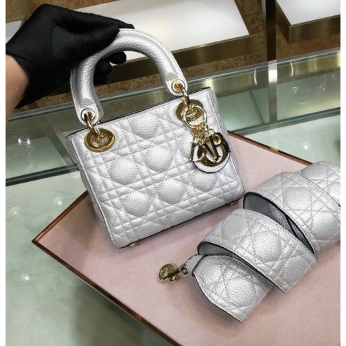 Dior MINI LADY DIOR TELECÍ KŮŽOVÁ KABELKA M0573 Stříbrně bílá