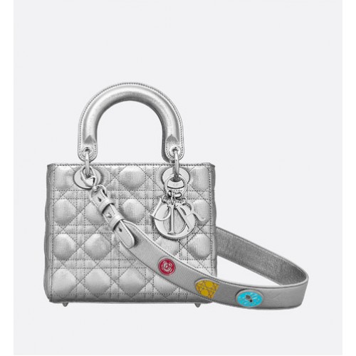 Originální kožená taška Dior Lucky Badges A88035 stříbrná