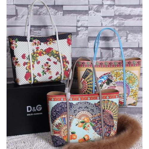 Kabelka Dolce & Gabbana Dauphine Escape s středně dlouhým potiskem DG4161