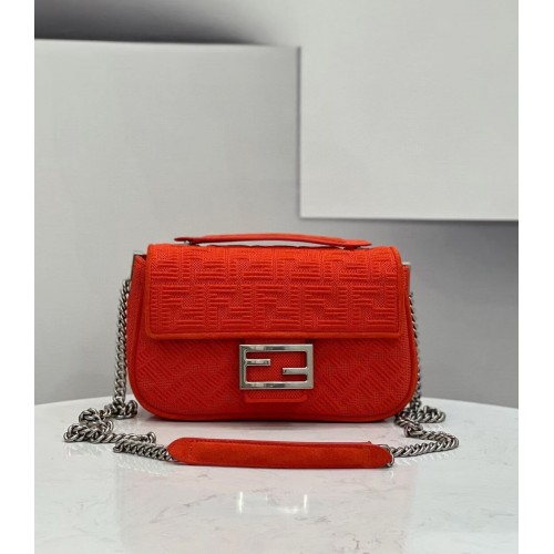 Látková kabelka FENDI MIDI BAGUETTE CHAIN FF 8BR793 červená