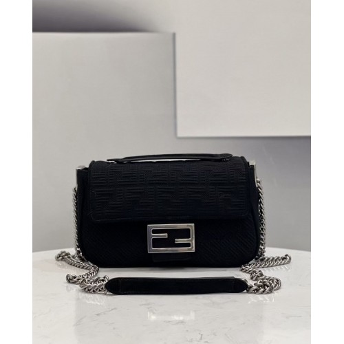Látková kabelka FENDI MIDI BAGUETTE CHAIN FF 8BR793 černá