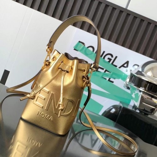 FENDI Mon Tresor kožená mini kabelka 8BS010AC zlatá