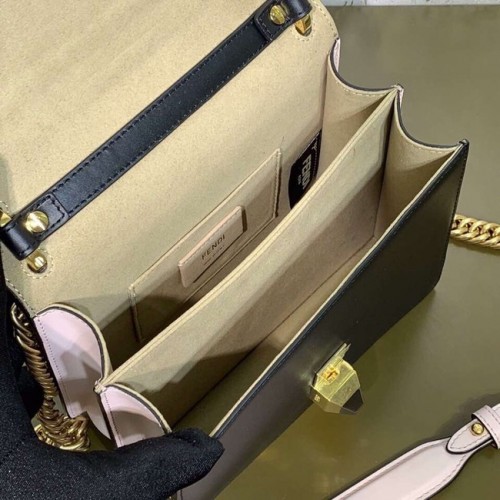 Fendi KAN I SMALL Červená kožená mini kabelka 8M0381 černá