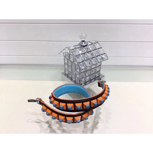 Fendi dlouhý ramenní popruh FD025