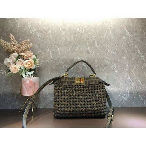 Kabelka Fendi PEEKABOO ISEEU Weave F6363 hnědá