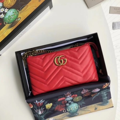 Gucci GG Marmont mini řetízková kabelka 443447 červená