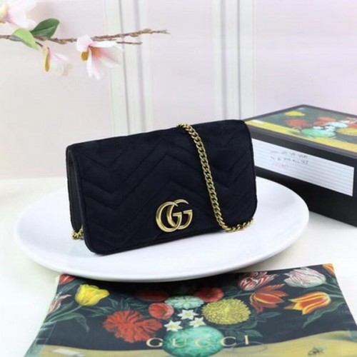 Gucci GG Marmont vyšívaná sametová mini kabelka 488426 černá