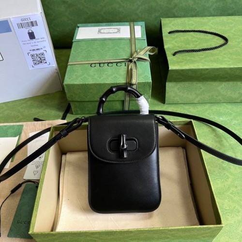 Mini kabelka Gucci Bamboo 702106 černá v anticko-zlaté barvě
