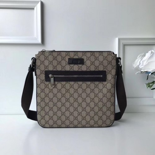Gucci Courrier měkká kabelka GG Supreme messenger 406408 hnědá
