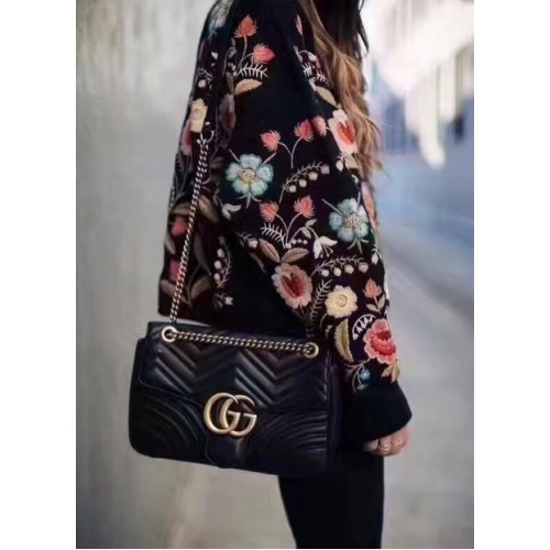 Kabelka přes rameno Gucci GG Marmont Matelasse 443496 černá