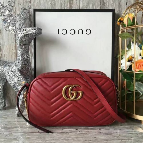Kabelka přes rameno Gucci GG Marmont Matelasse 447632A červená