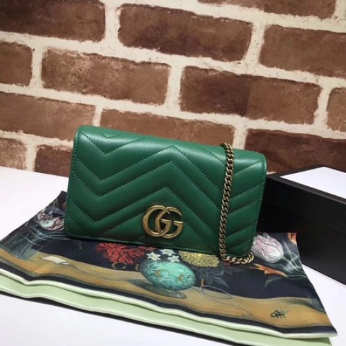 Gucci GG Marmont Matelasse mini kabelka 448426 zelená