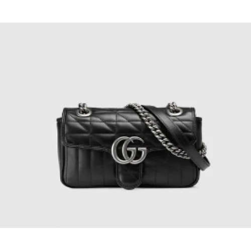 Mini kabelka Gucci GG Marmont z matelasse 446744 černá