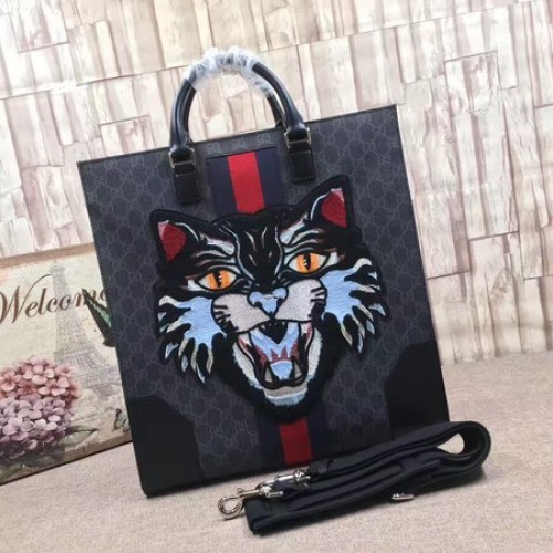 Kabelka Gucci GG Supreme s vyšívanou rozzlobenou kočkou 478326 černá