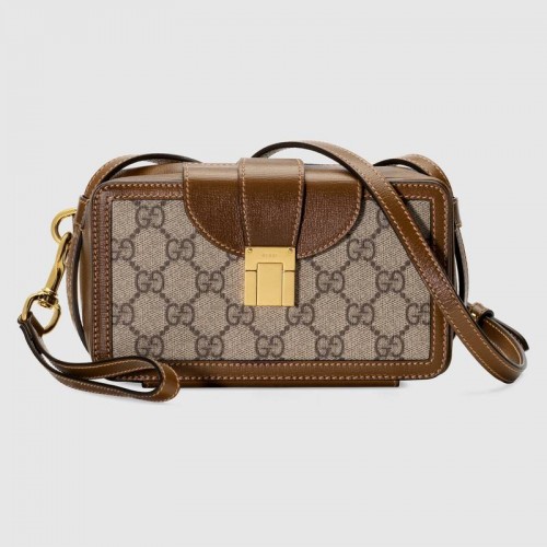 Mini kabelka Gucci GG se zapínáním na sponu 614368 hnědá