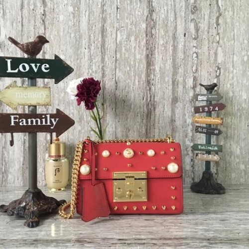 Kožená kabelka přes rameno Gucci Padlock Calfskin 432182 červená