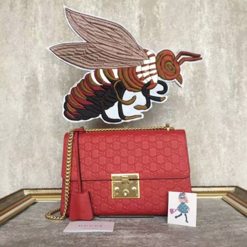 Kabelka přes rameno Gucci Padlock Series Gucci Signature 409486 červená