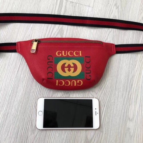 Malá kabelka Gucci s potiskem 527792 červená