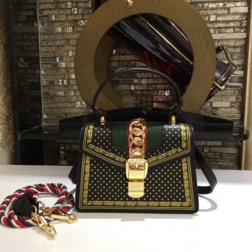 Kožená mini kabelka Gucci Sylvie 470270 černá