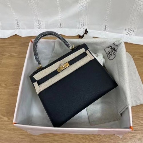 Hermes Kelly 25cm ramenní tašky Epsom KL2755 černo-zlatý kov