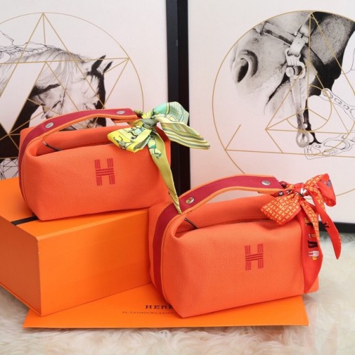 Hermes TROUSSE BRIDE-A-BRAC 25699 oranžová