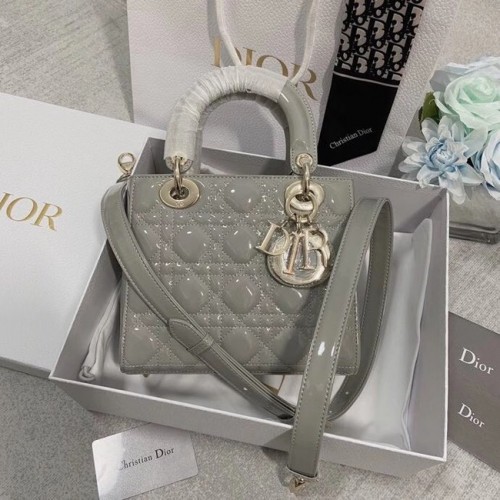 Kabelka LADY DIOR MY ABCDIOR z šedé lakované telecí kůže Cannage M0538