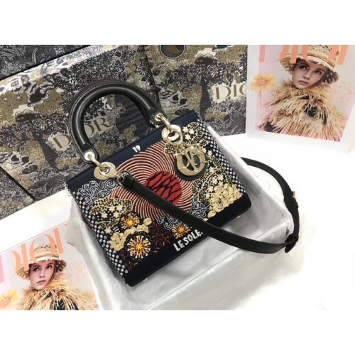 LADY DIOR Hovězí kůže s výšivkou perlou a nití M0565OSCQ-1