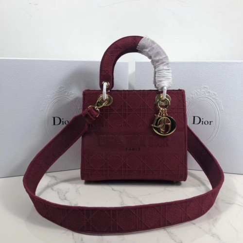 Kabelka Lady Dior z vyšívaného plátna C4532 Bordeaux