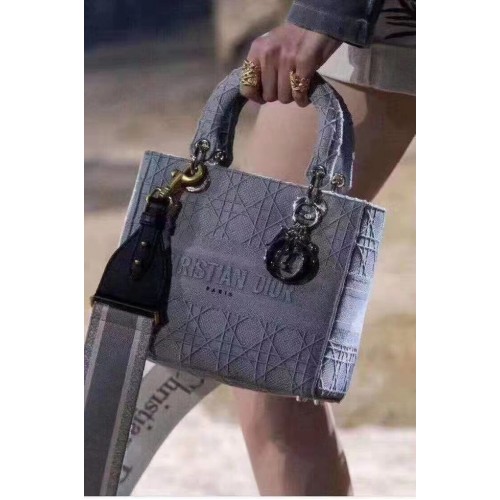 Kabelka Lady Dior z vyšívaného plátna C4532 šedomodrá