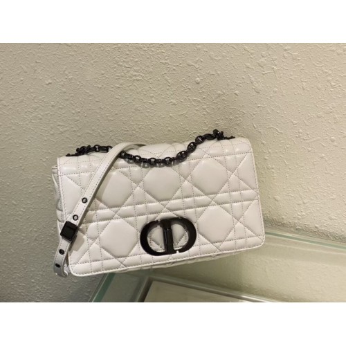 VELKÁ TAŠKA DIOR CARO TAŠKA Gradient Cannage Lambskin M9243E bílá