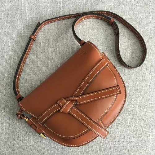 Kabelka Loewe Crossbody Original Leather 8088 Camel