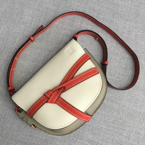 Kabelky Loewe Crossbody Original Leather 8088 krémově bílé