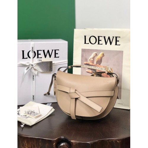 Malé crossbody kabelky Loewe Original Leather 8087 Meruňkové