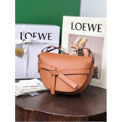 Malé crossbody kabelky Loewe Original Leather 8087 karamelové