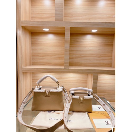 Kabelka Louis Vuitton CAPUCINES BB MM Wool M58608 Nude