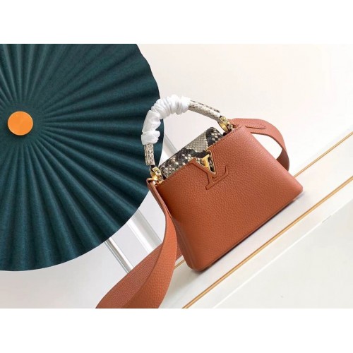 Kabelka Louis Vuitton CAPUCINES Original Leather PM M96467 Hnědá