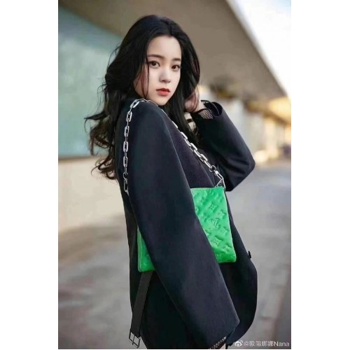 Louis Vuitton COUSSIN PM M57793 zelená
