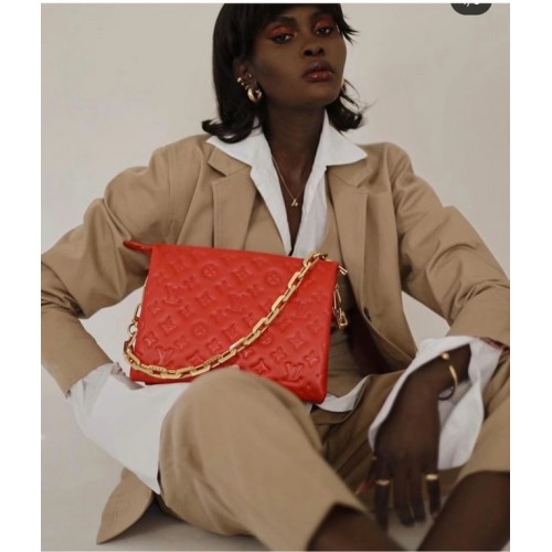 Louis Vuitton COUSSIN PM M57793 červená