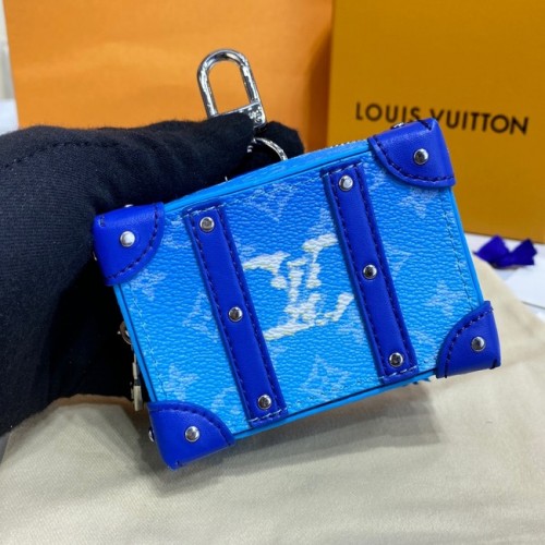 Přívěsek a klíčenka Louis Vuitton FLIGHT MODE M00544